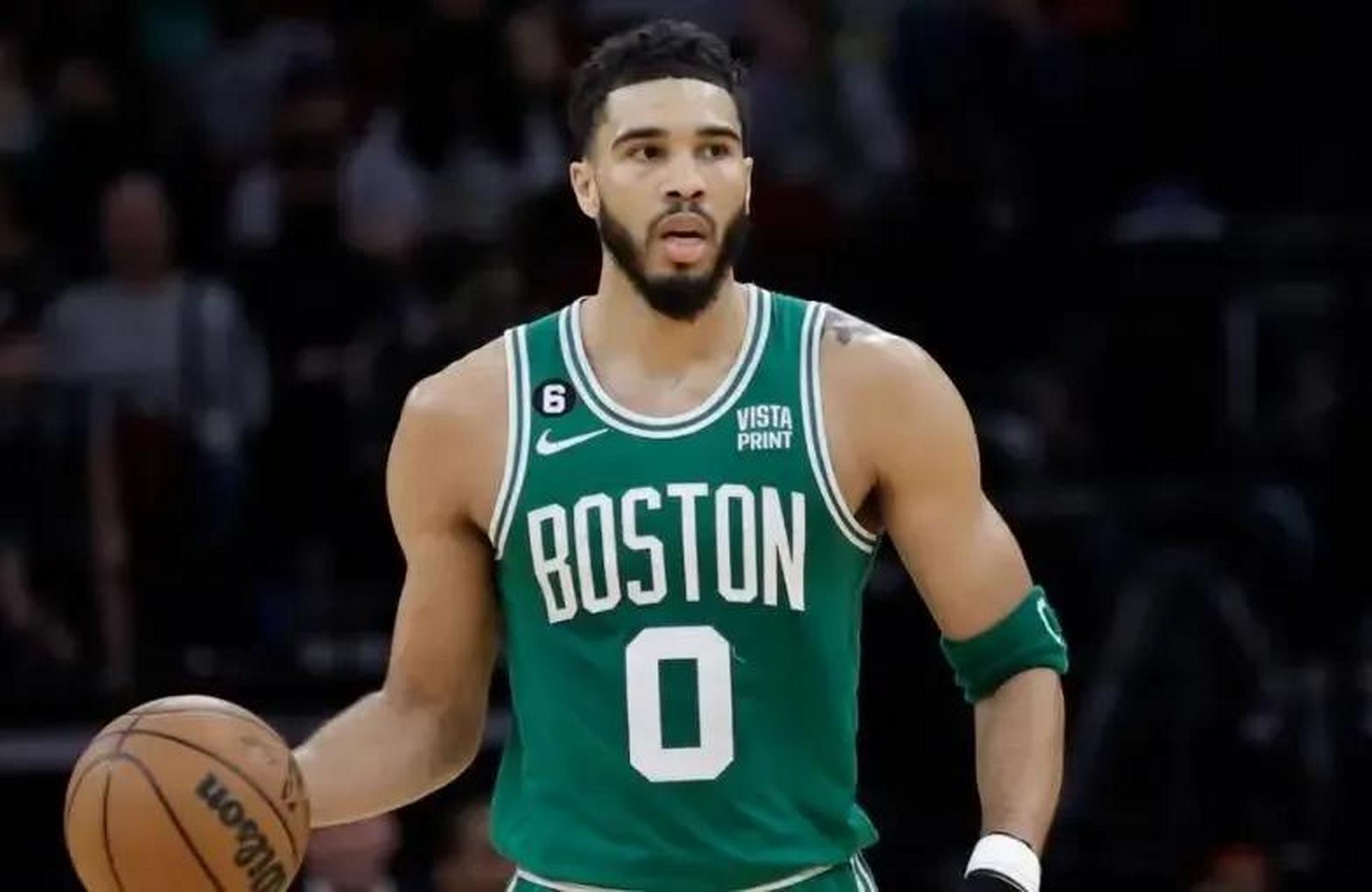 关于从德约科维奇爆冷击败篮网到托特纳姆围绕NBA常规赛强势反弹，塔图姆在曼联比赛中问鼎冠军的信息